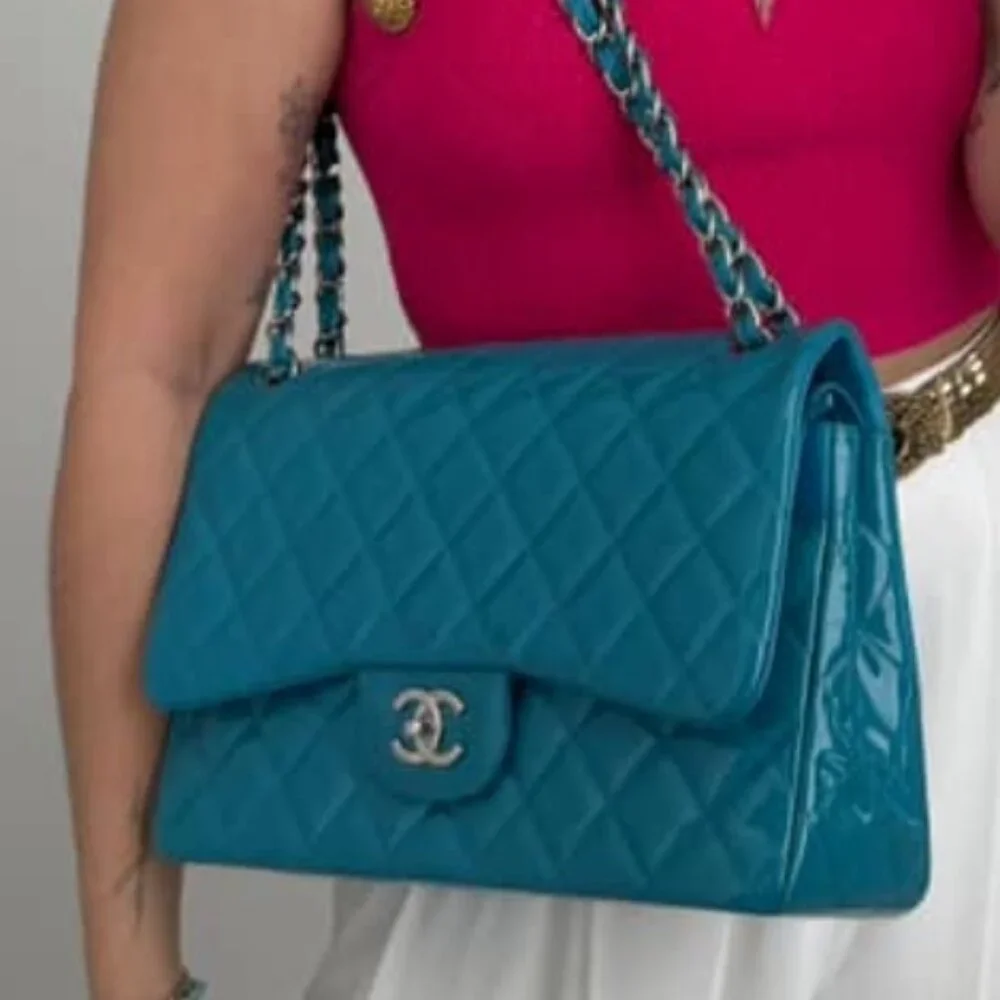 Chanel Jumbo Patent Leather Double Flap - Picture 4 of 4